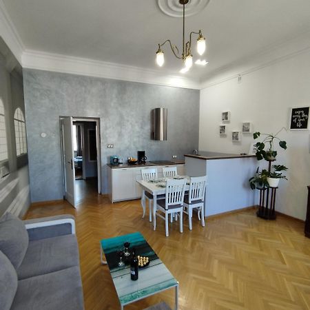 Appartement Novo Mundo à Varsovie Extérieur photo