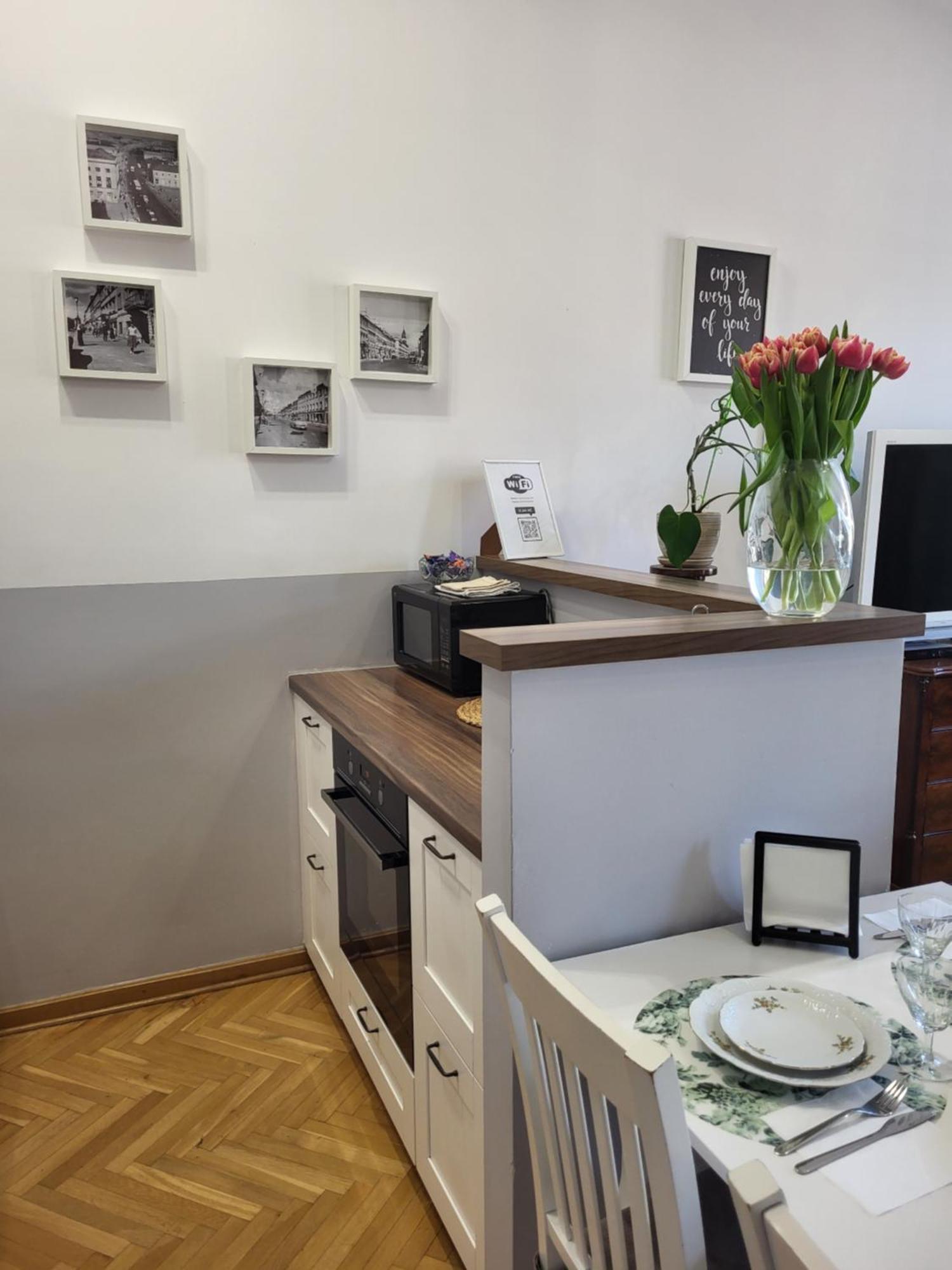 Appartement Novo Mundo à Varsovie Extérieur photo